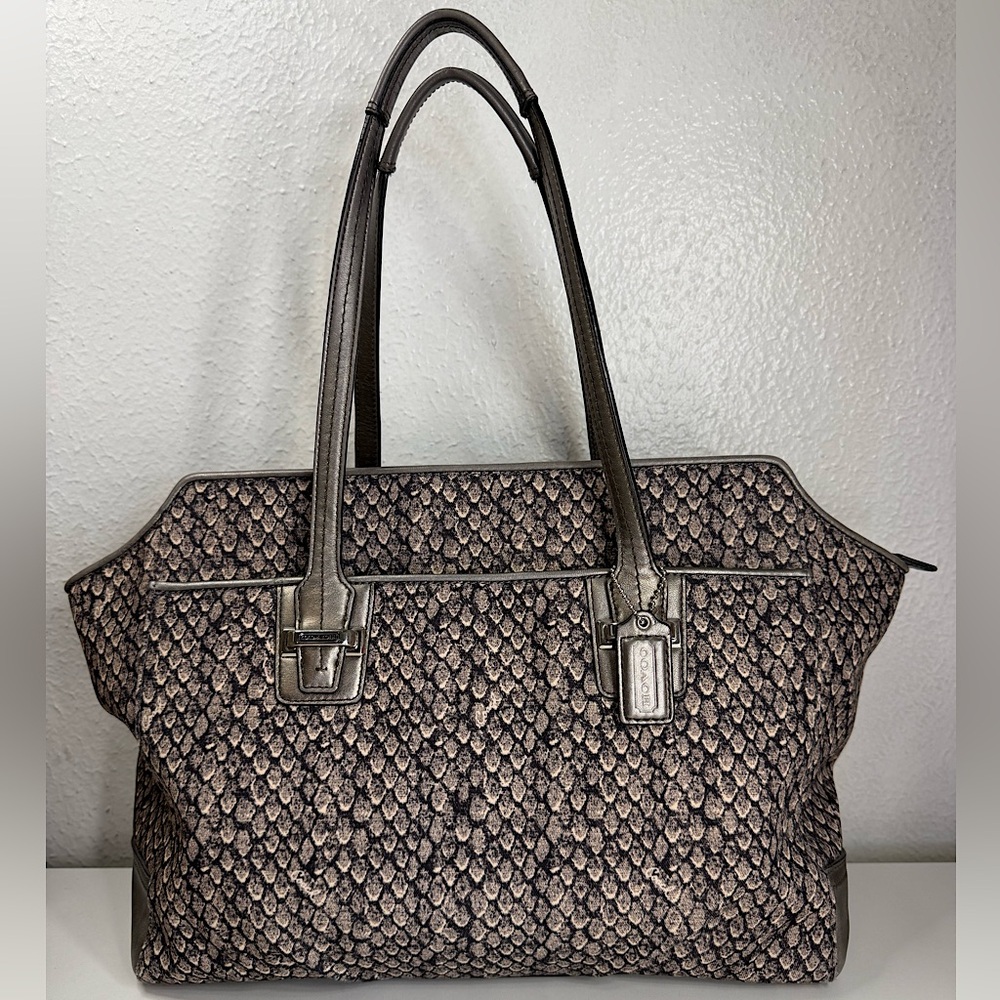 COACH Taylor Print Alexis Carryall Satchel